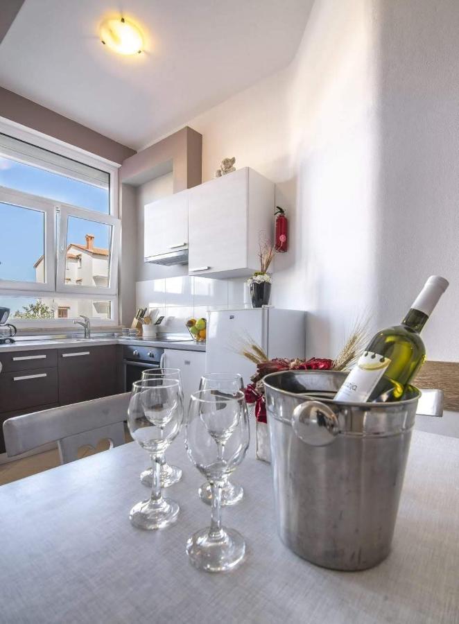 Ferienwohnung Casa Souni Vrsar Exterior foto